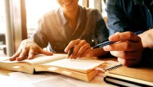 “Mindset Mastery: 5 Books That Will Reshape Your Thinking in 2024”